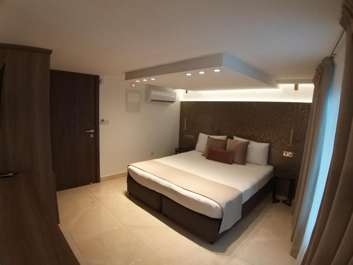 Tuck Inn Larnaca Exteriér fotografie